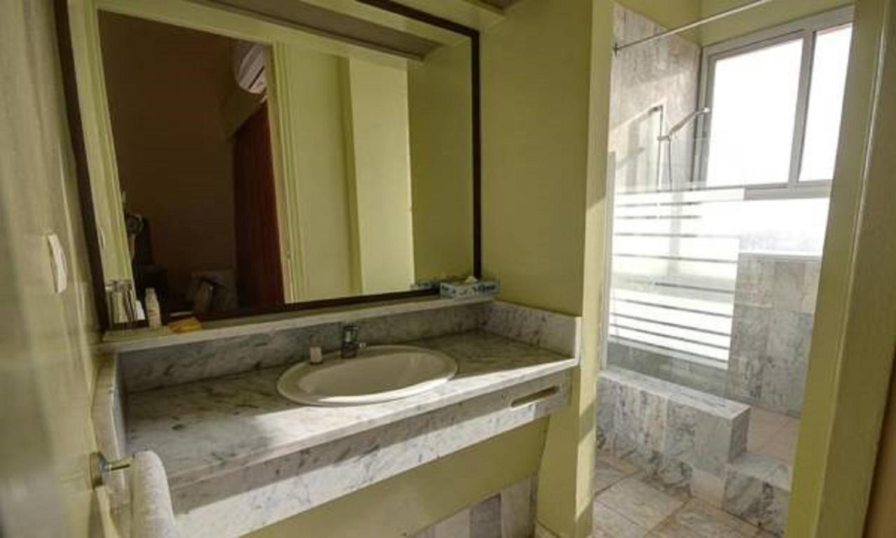 Hotel Ngor Diarama Dakar Esterno foto