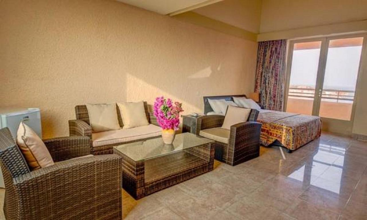 Hotel Ngor Diarama Dakar Esterno foto