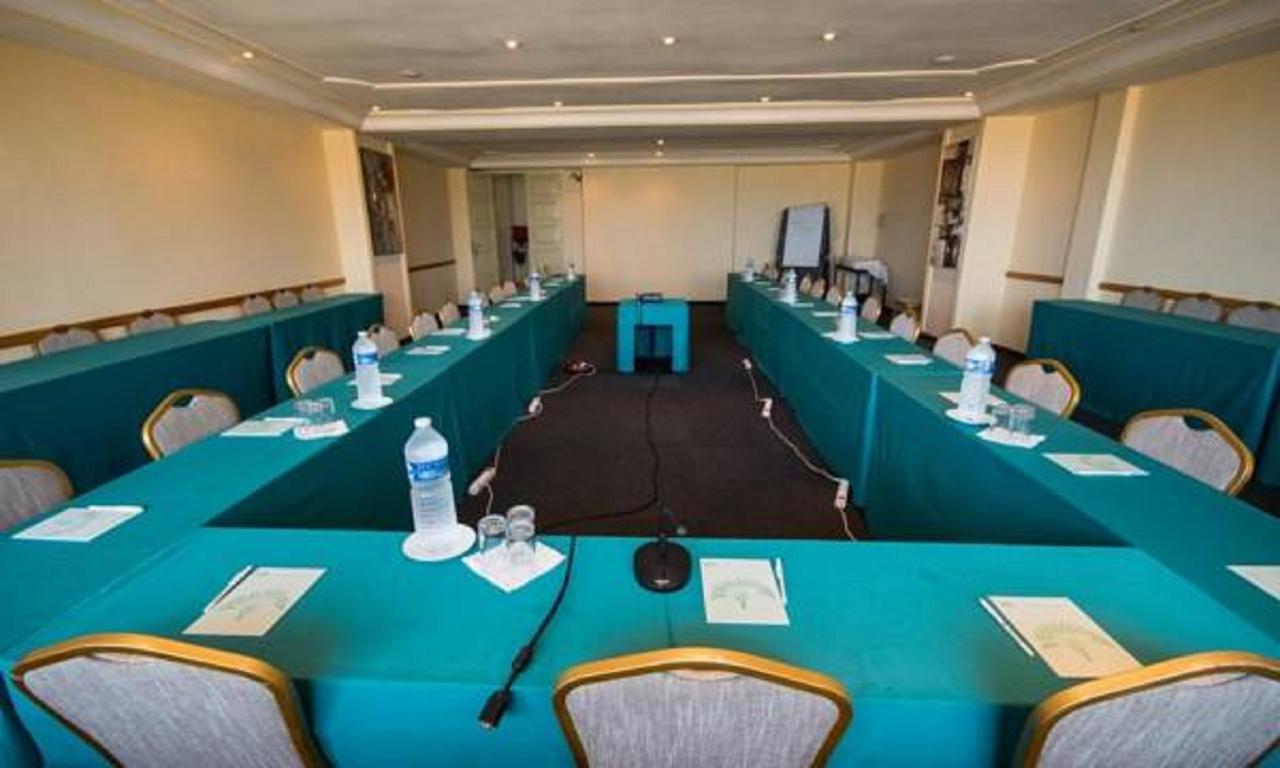 Hotel Ngor Diarama Dakar Esterno foto