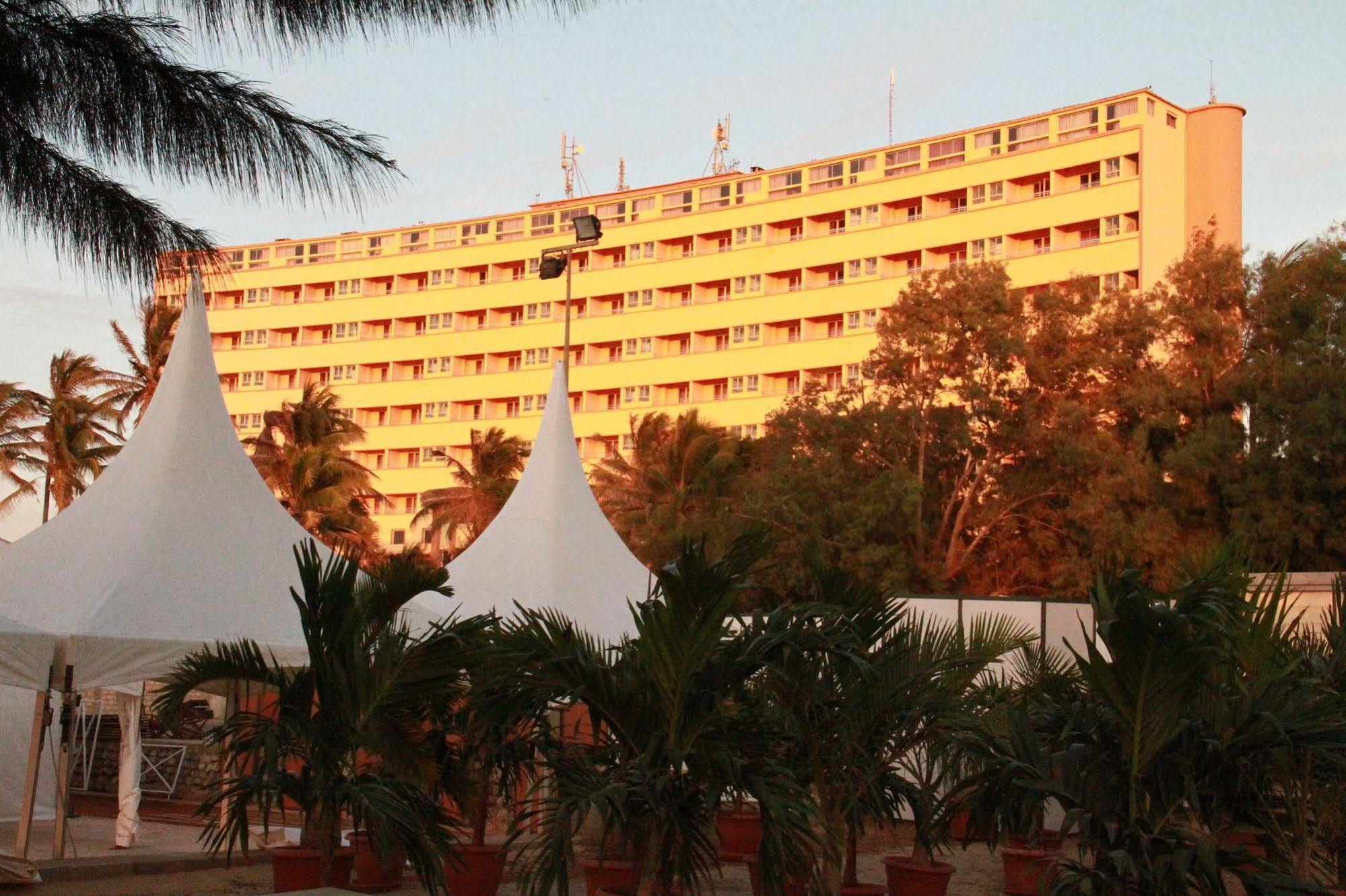 Hotel Ngor Diarama Dakar Esterno foto