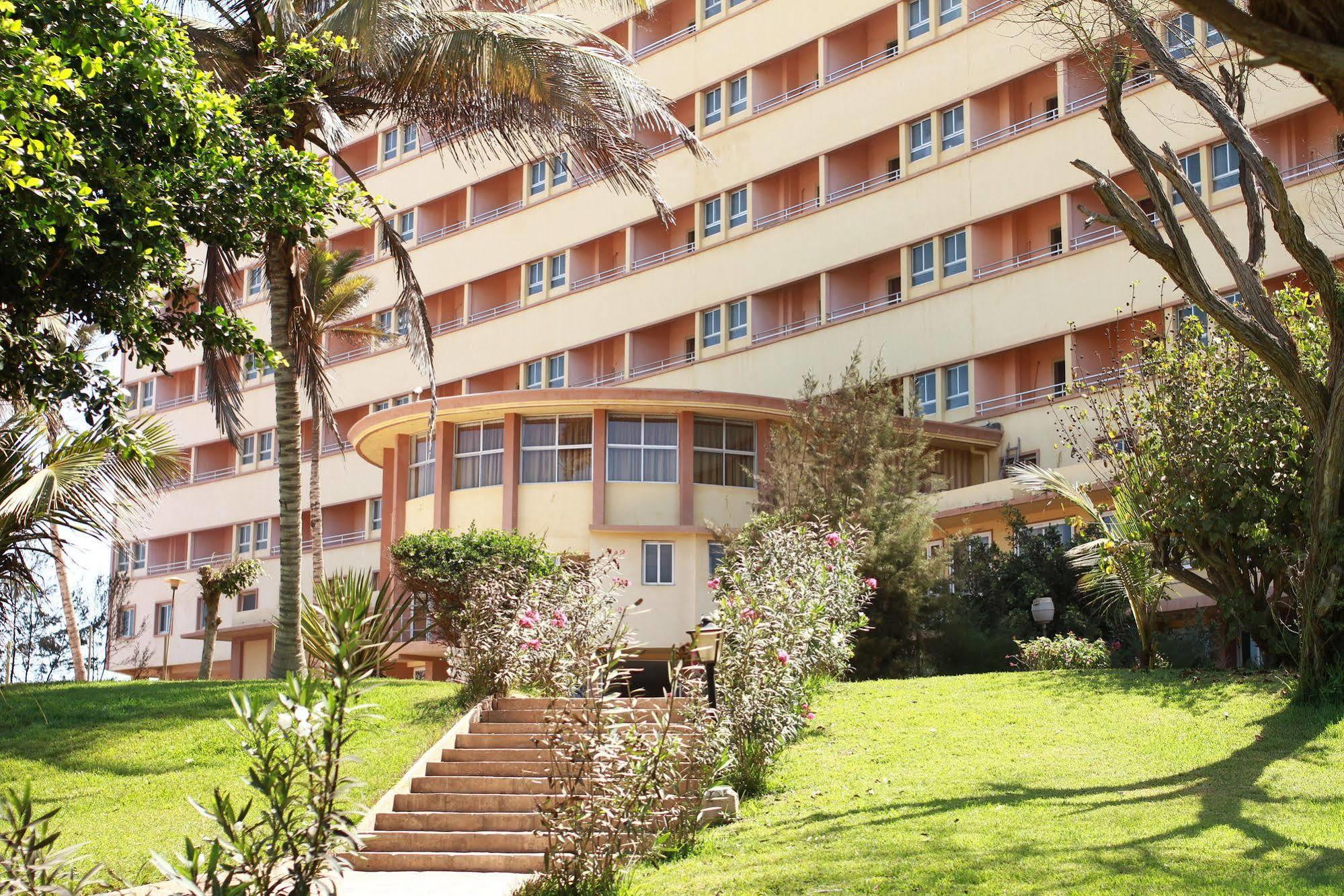 Hotel Ngor Diarama Dakar Esterno foto