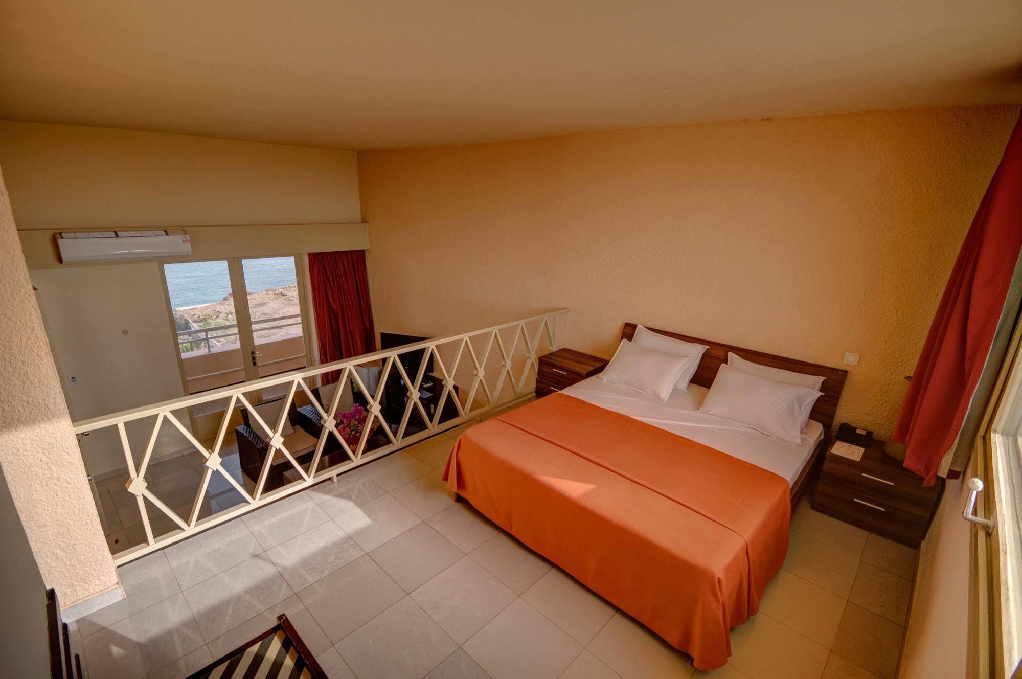 Hotel Ngor Diarama Dakar Esterno foto